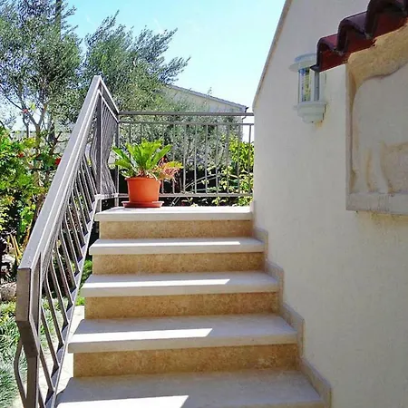 Holiday home Pifar Cis02162 Cya